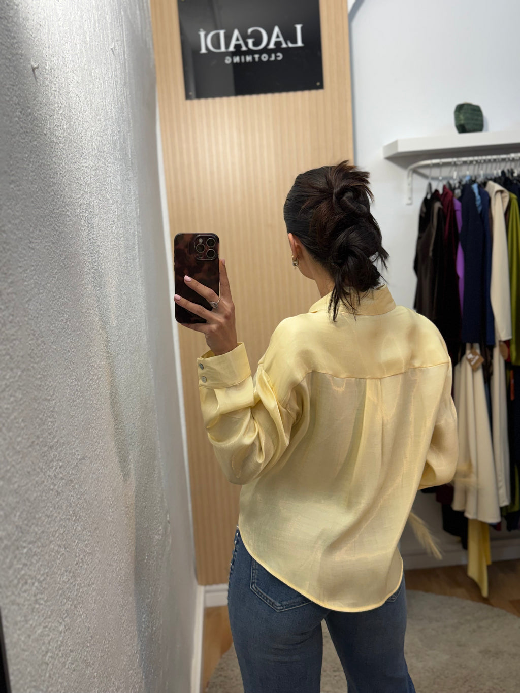 Camisa brillo amarillo nude