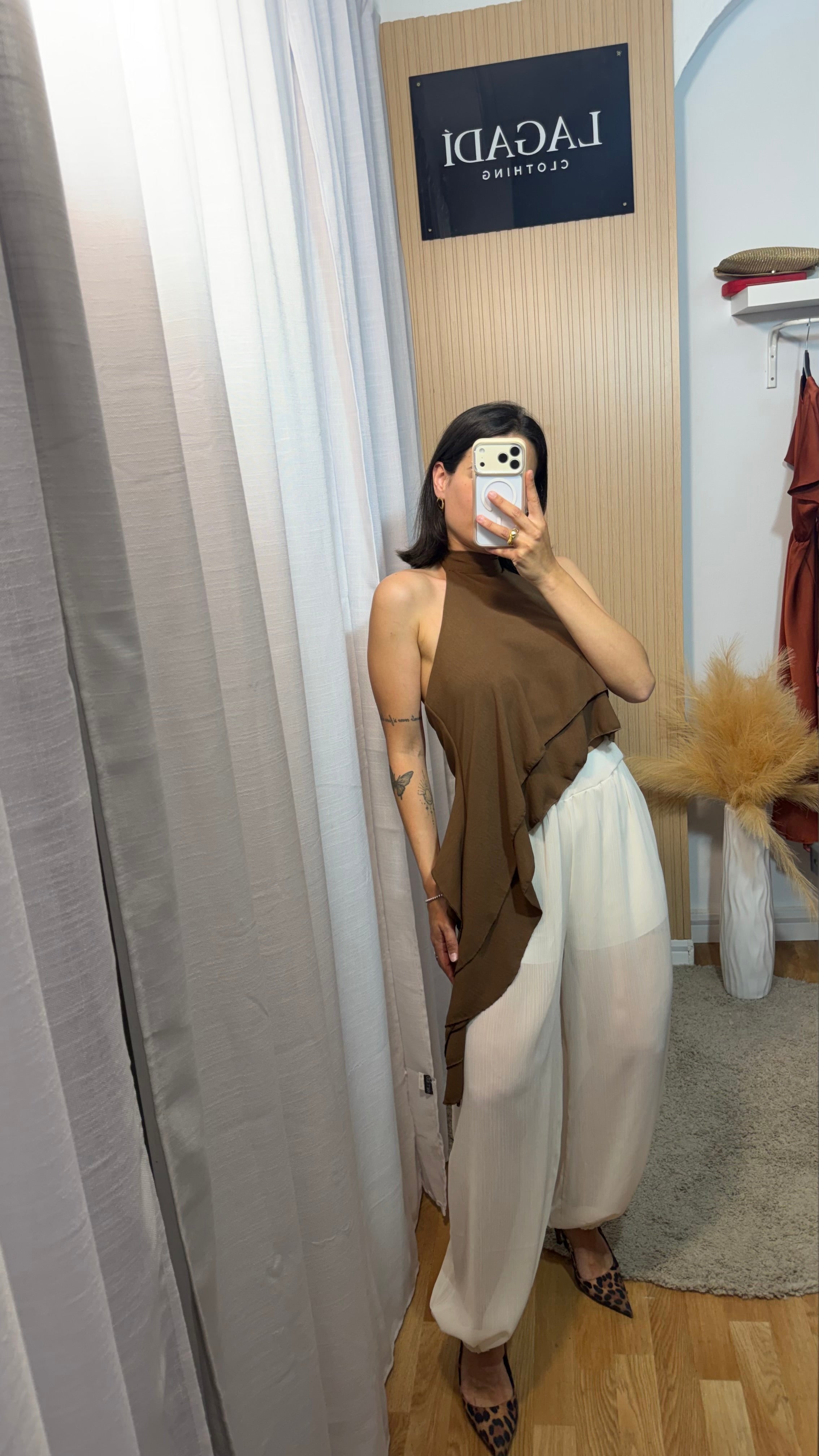 Pantalón bombacho Semi beige
