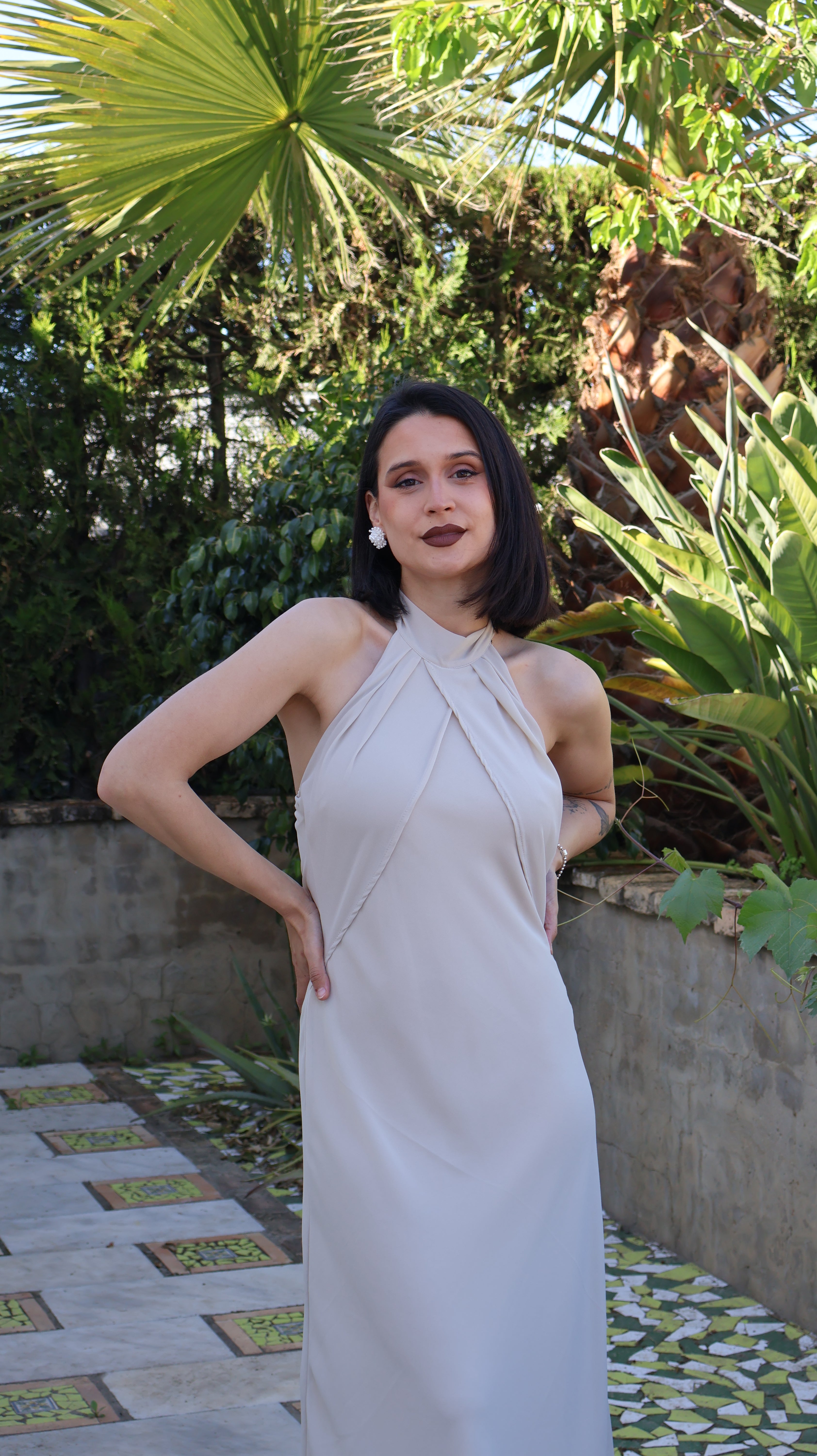 Vestido beige gasa