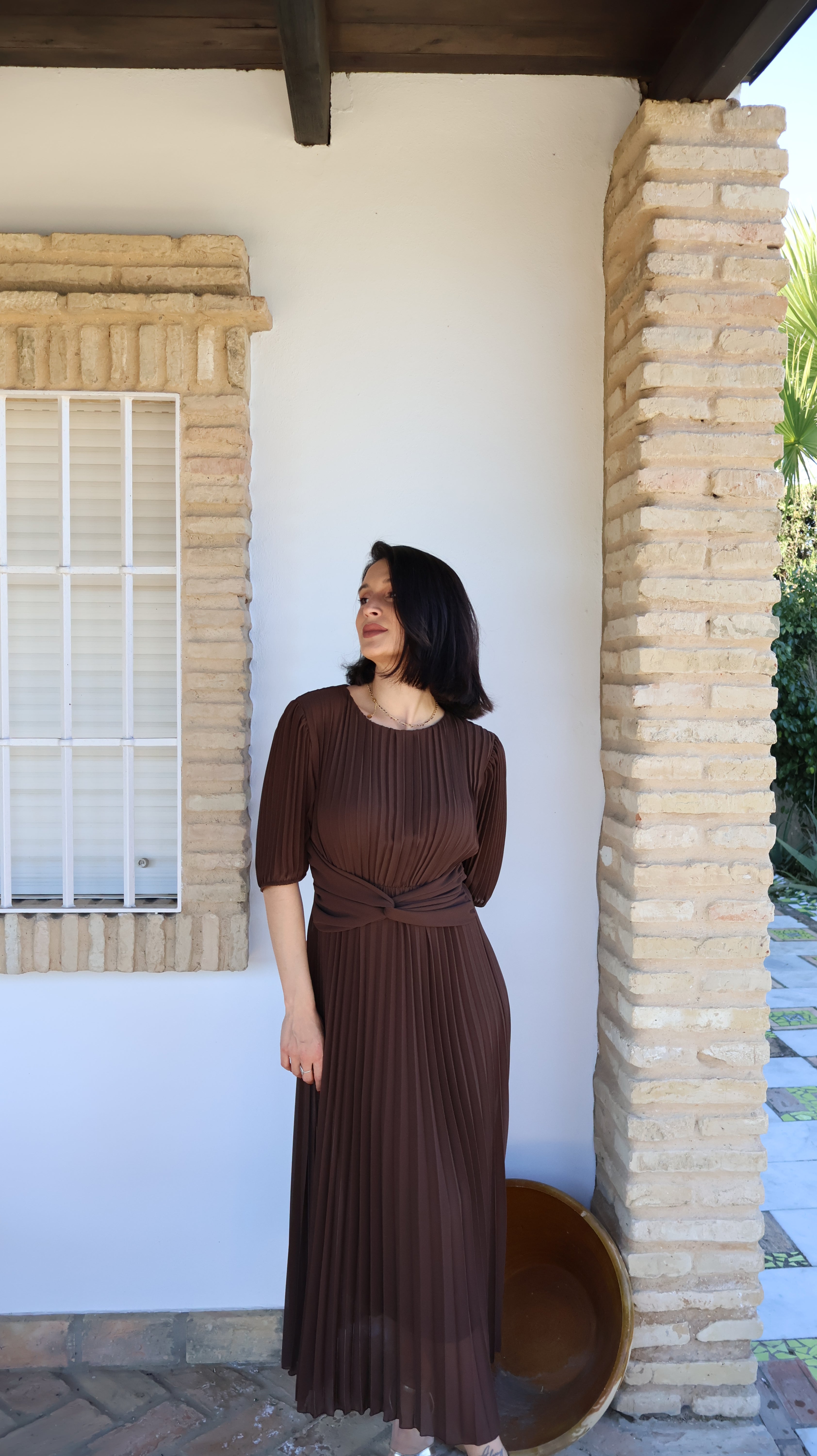 Vestido plisado chocolate