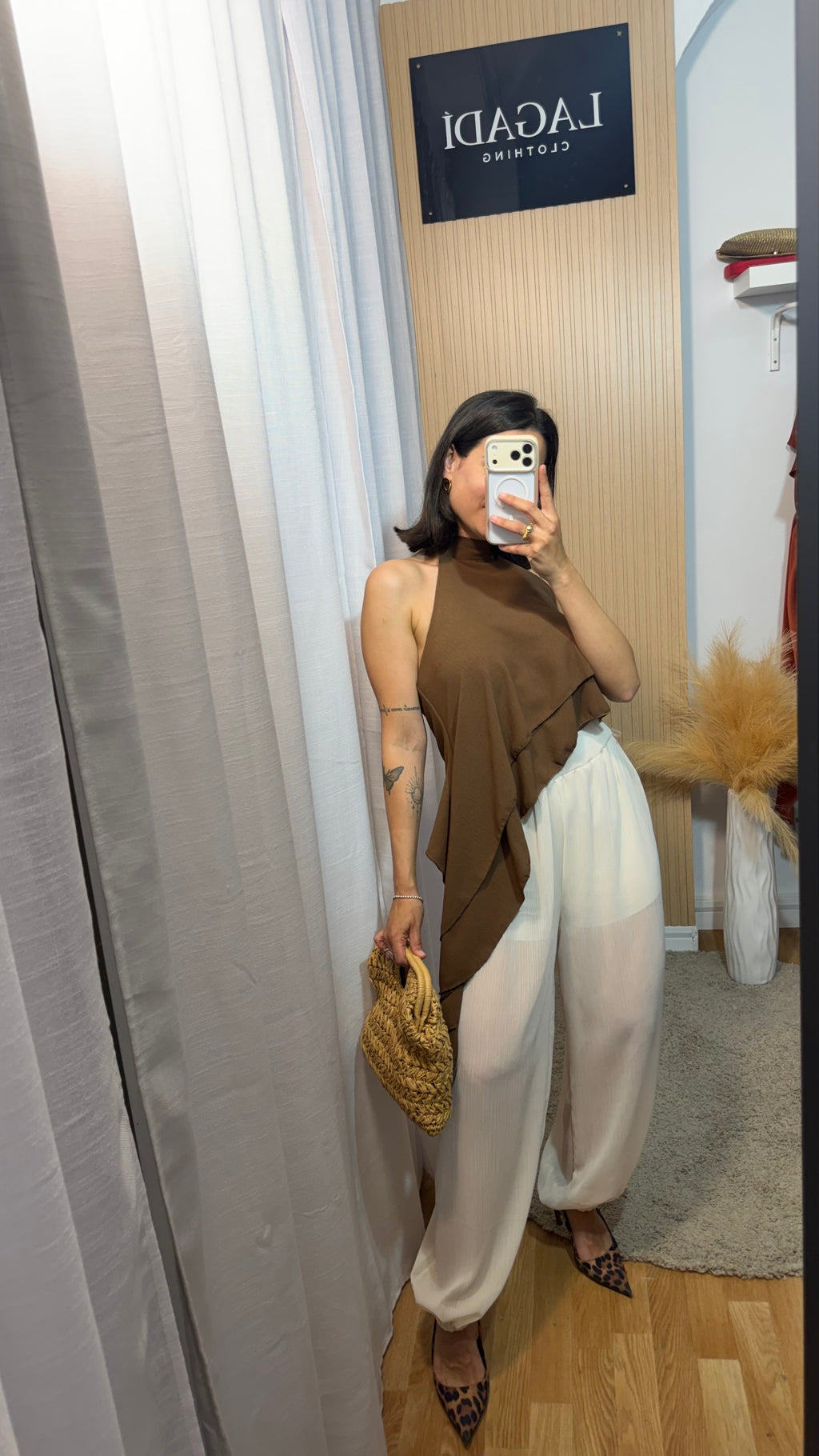 Pantalón bombacho Semi beige