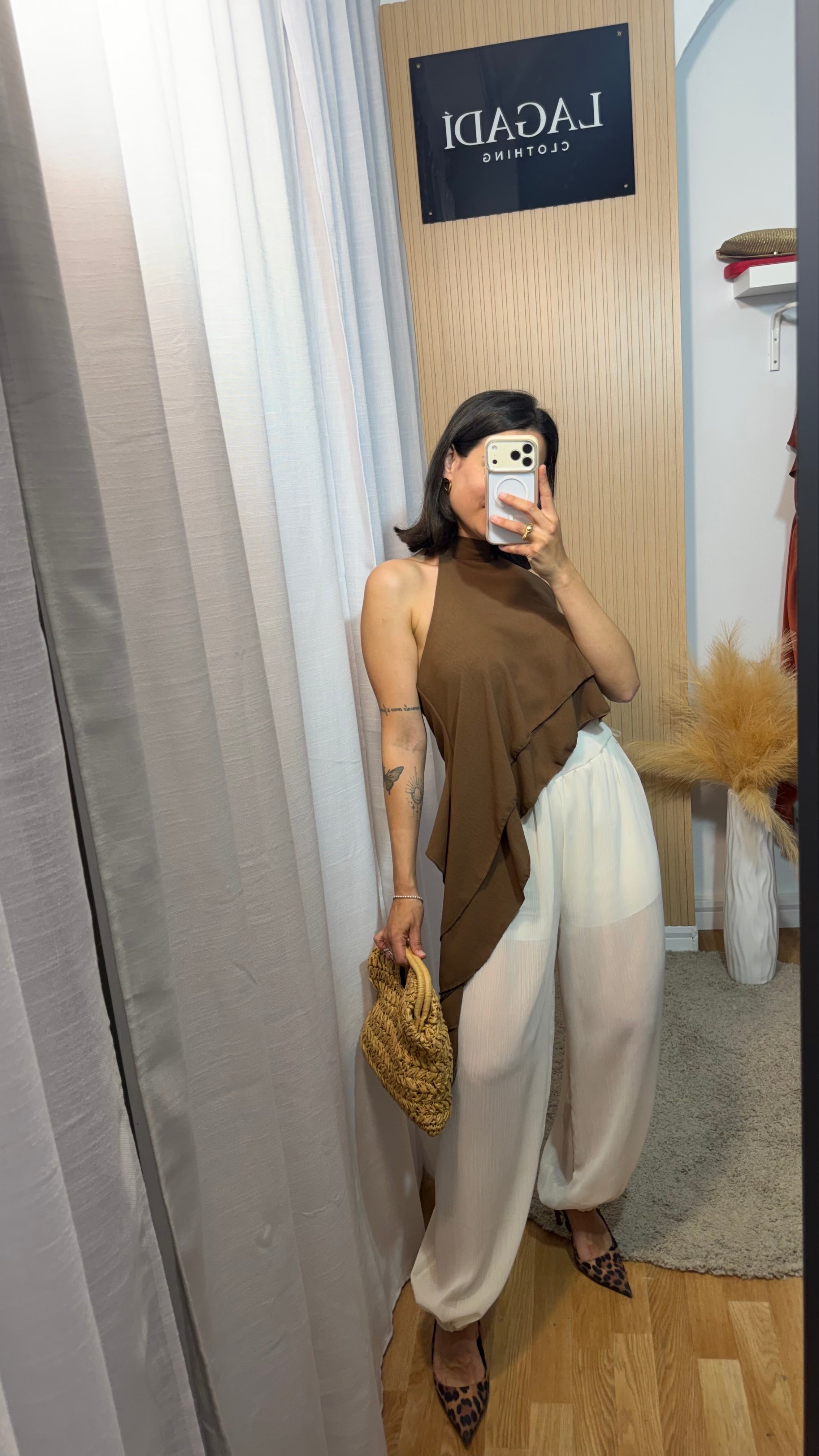 Pantalón bombacho Semi beige