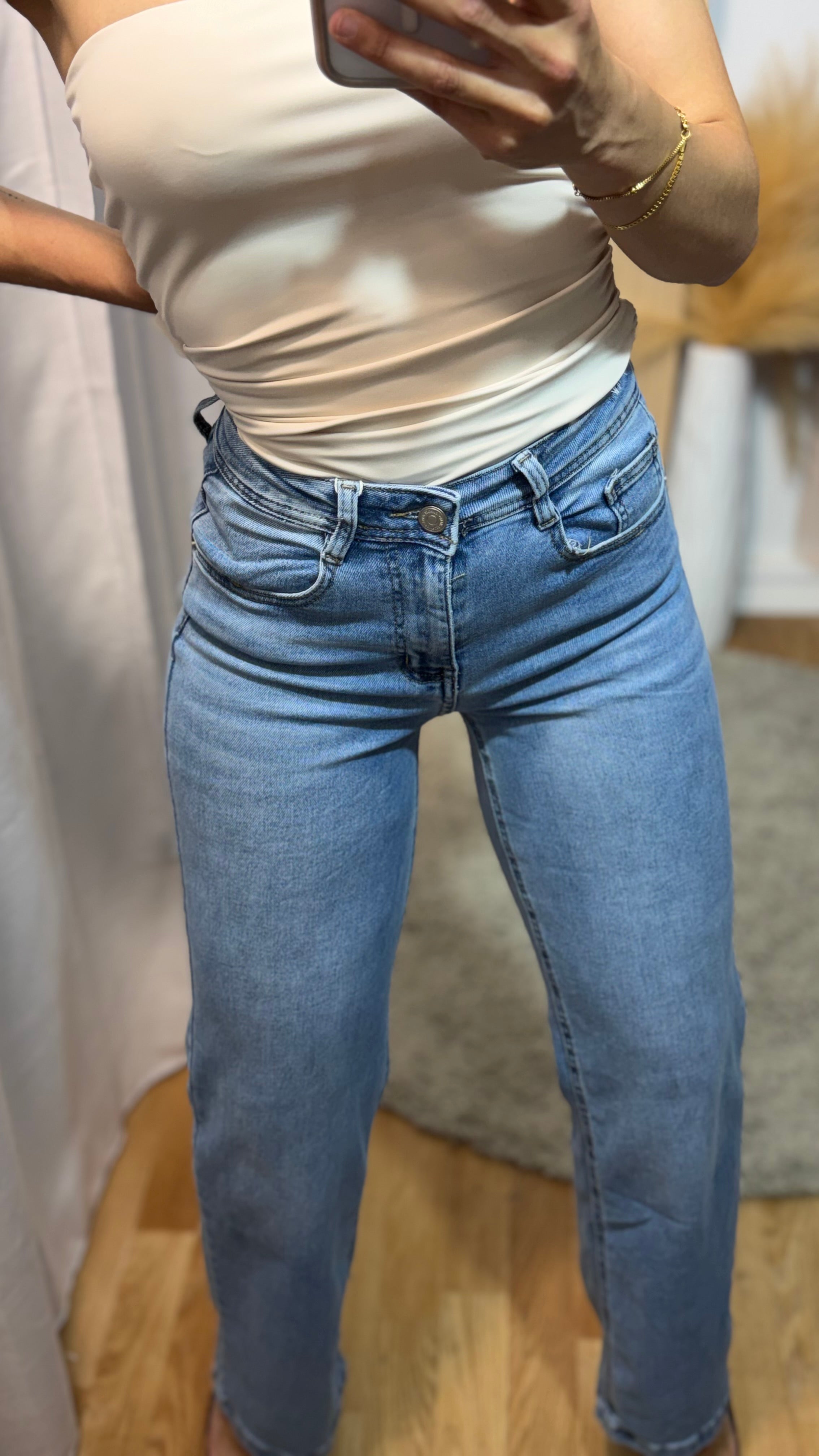 Vaquero elástico azul lavado