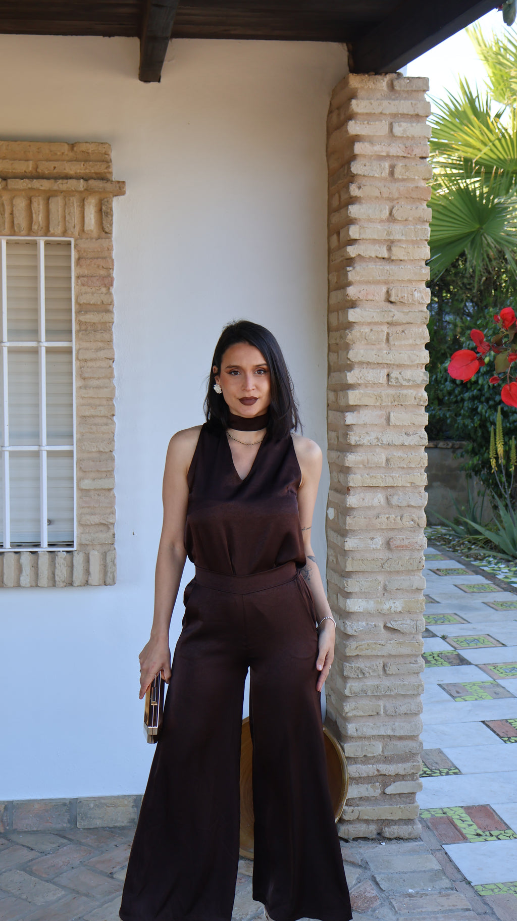 Conjunto satinado marrón