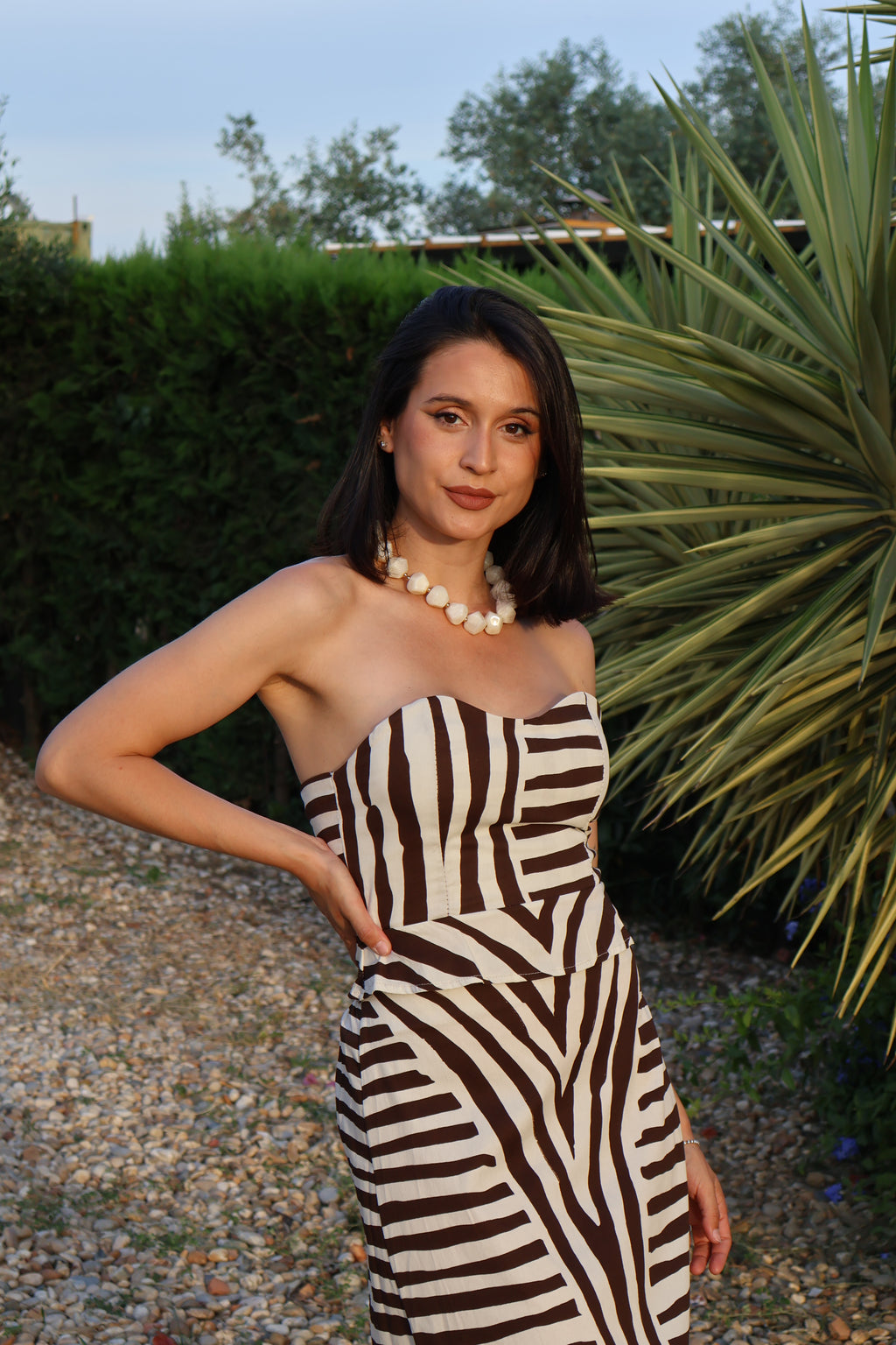 Conjunto Jimena marrón