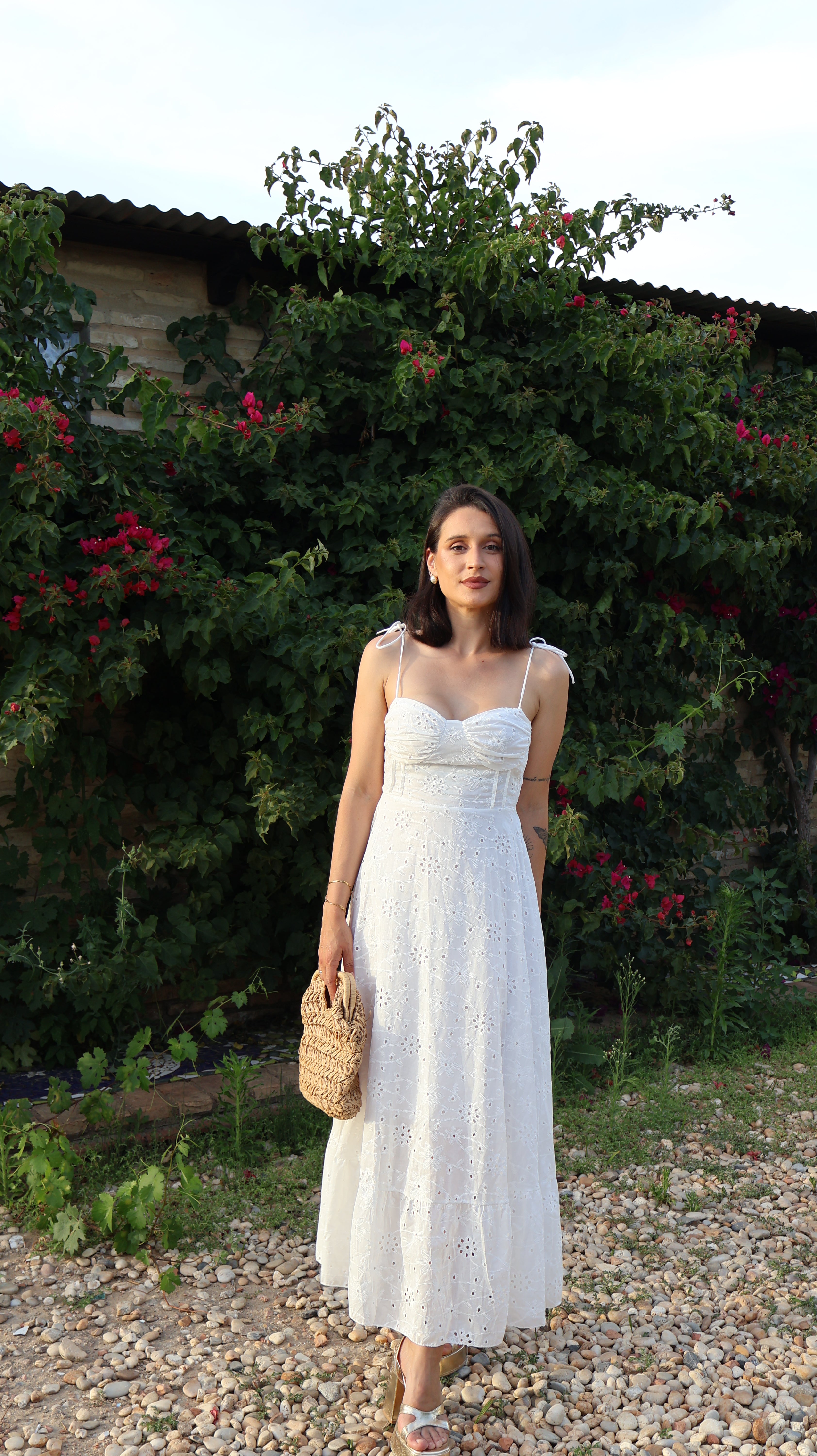 Vestido perforado blanco