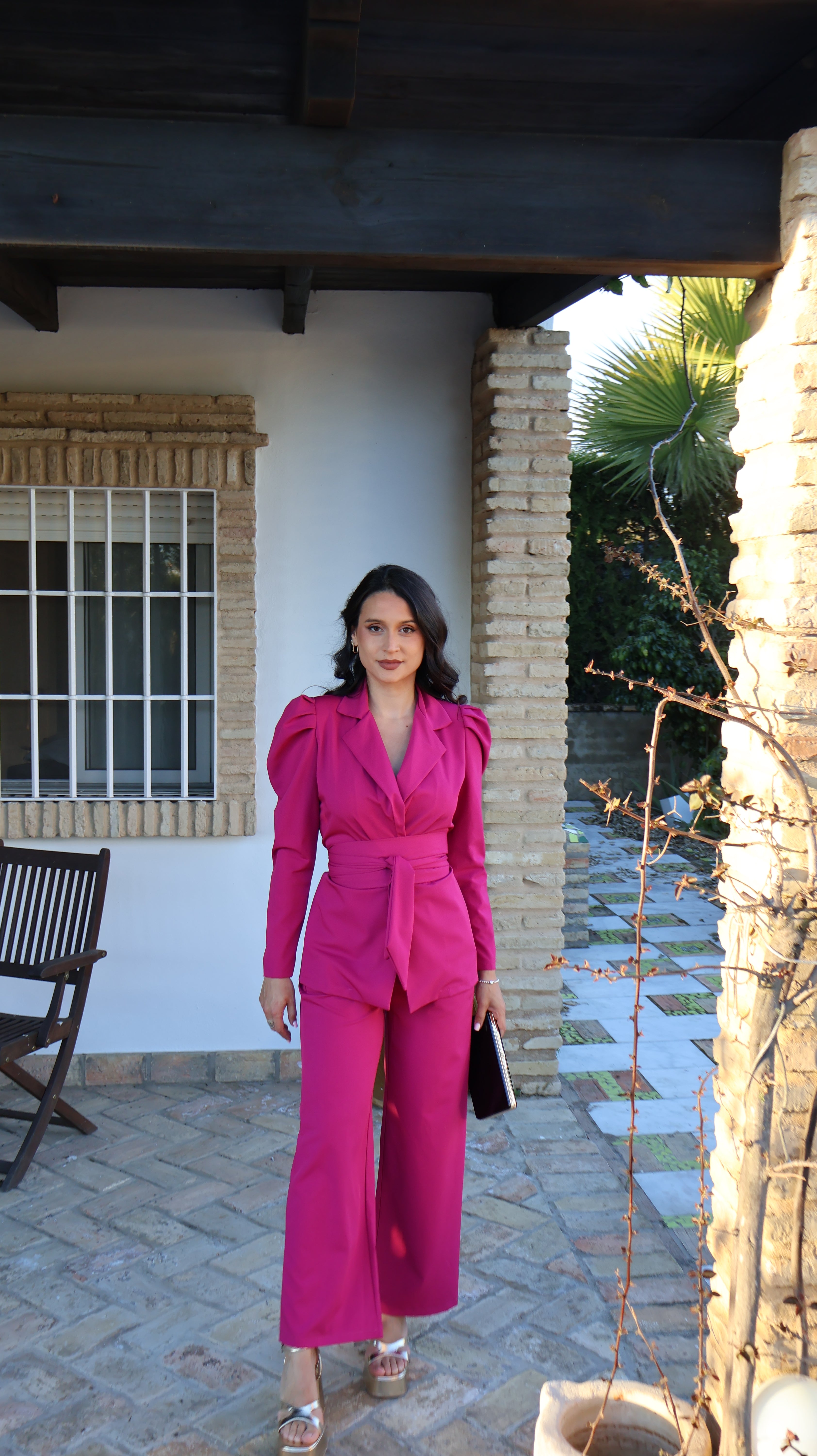 Traje de chaqueta fucsia