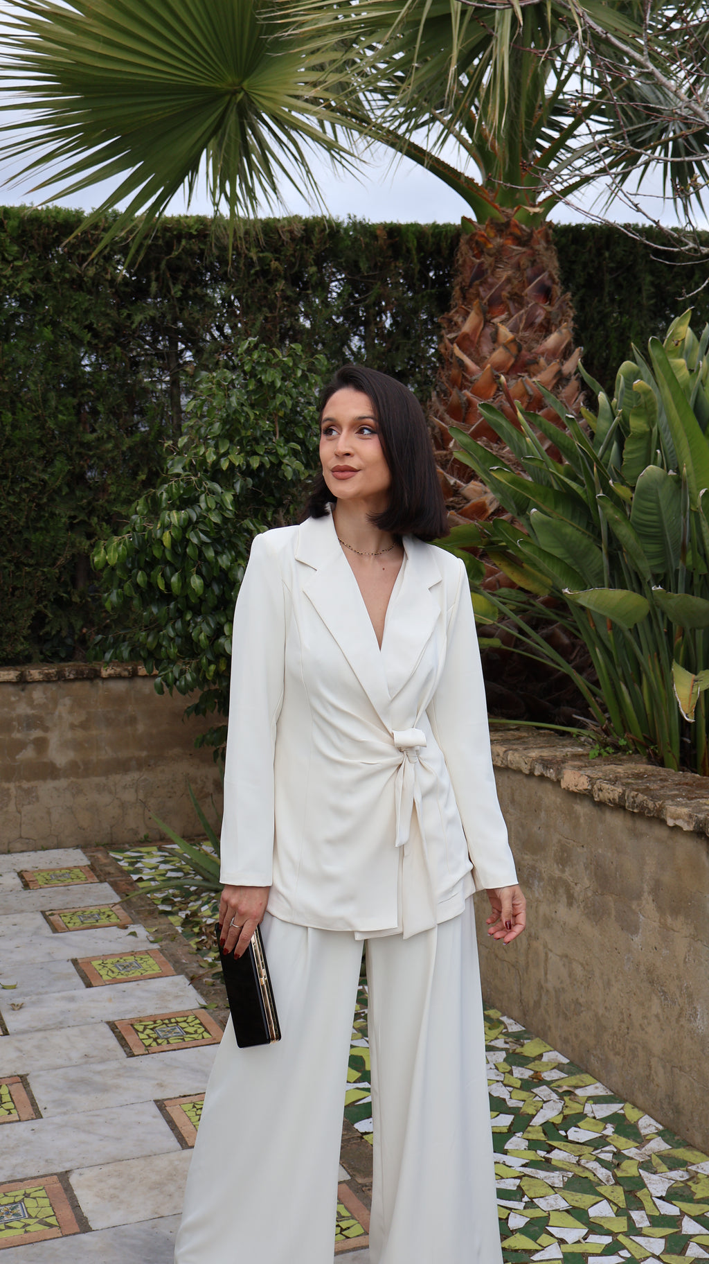 Traje beige