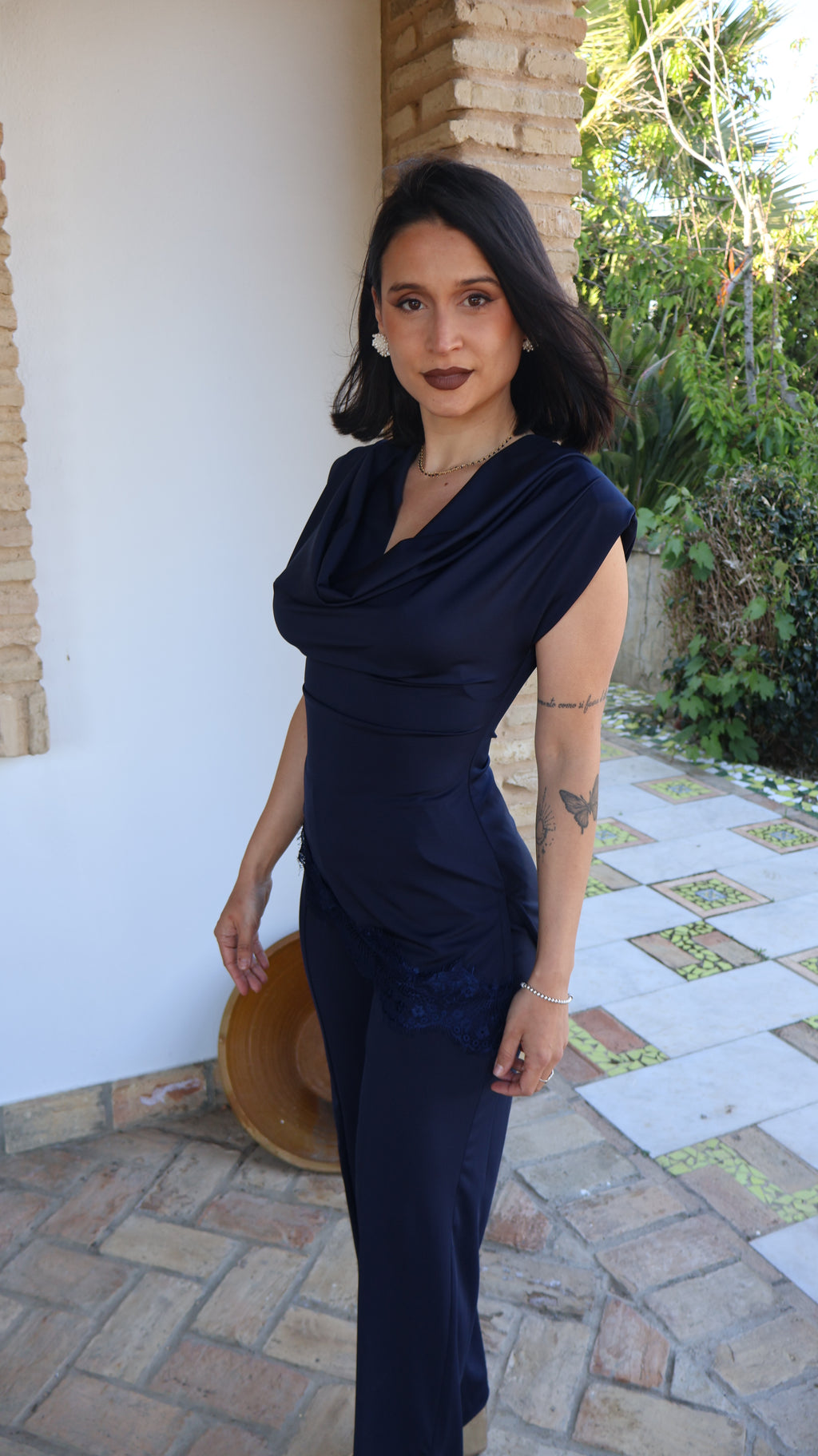 Conjunto encaje azul marino