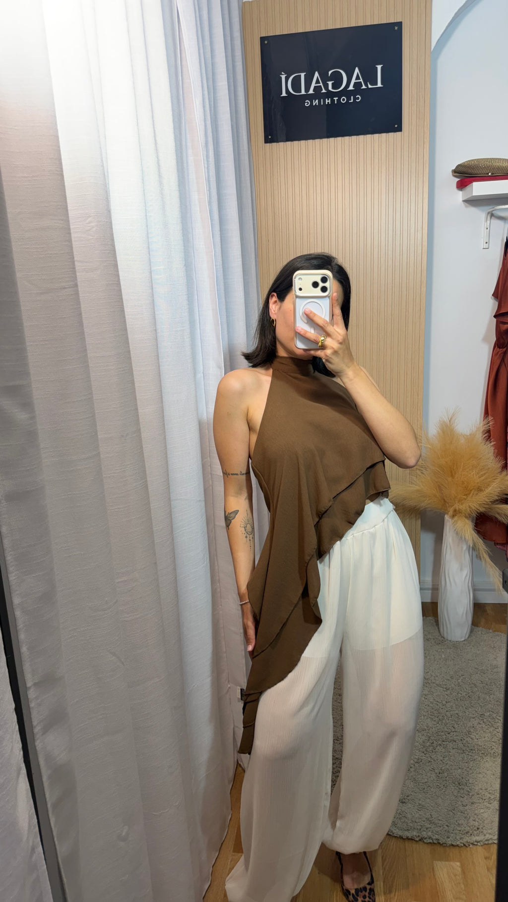 Pantalón bombacho Semi beige