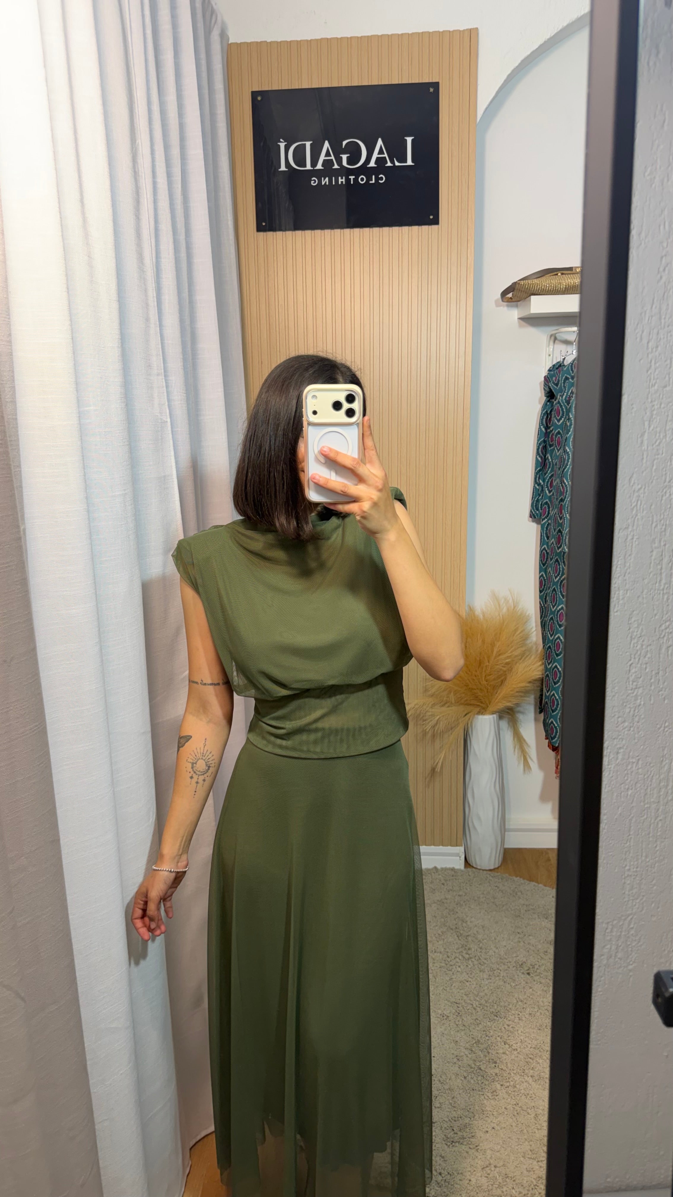Conjunto tull verde
