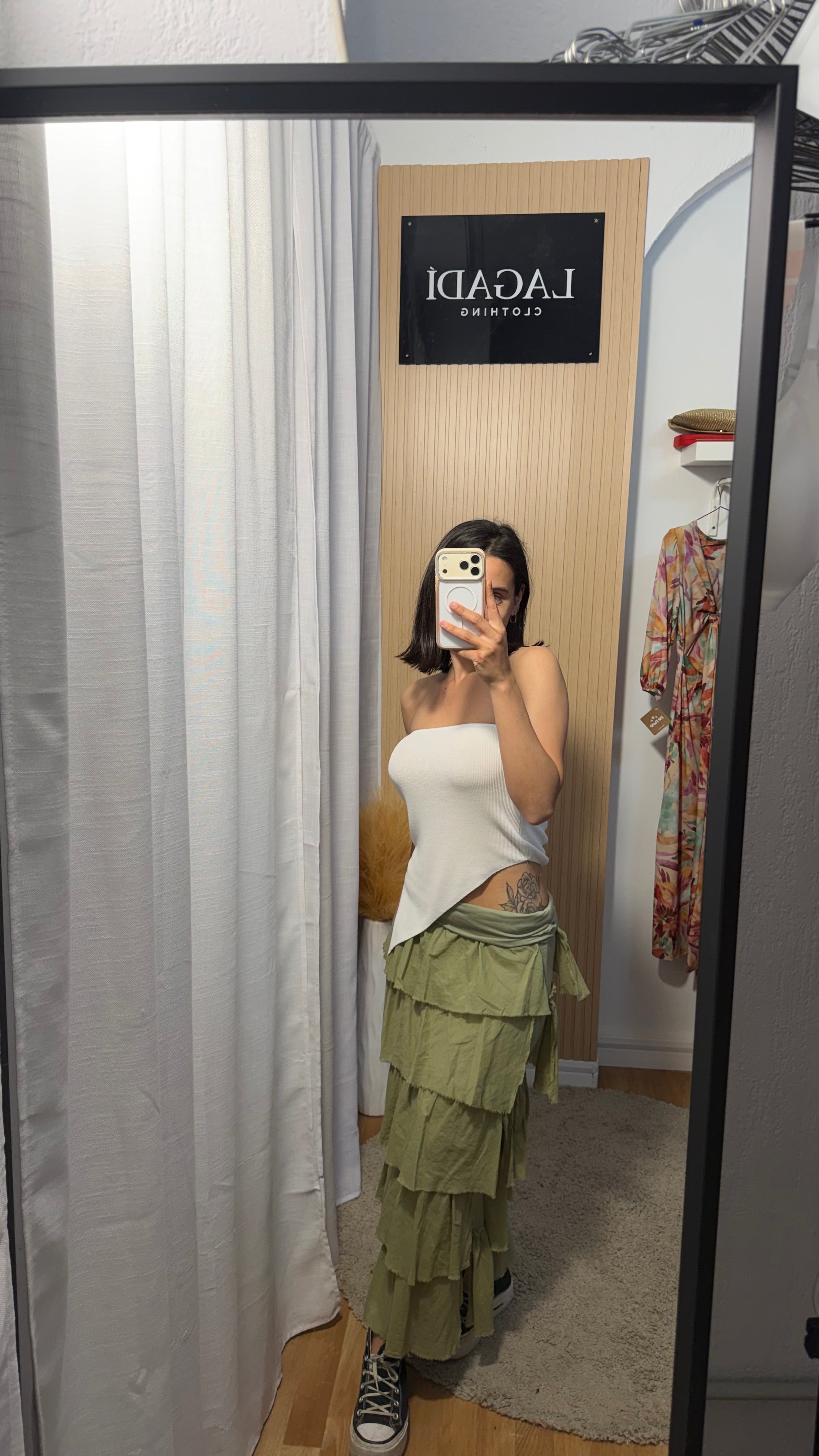 Falda volante verde